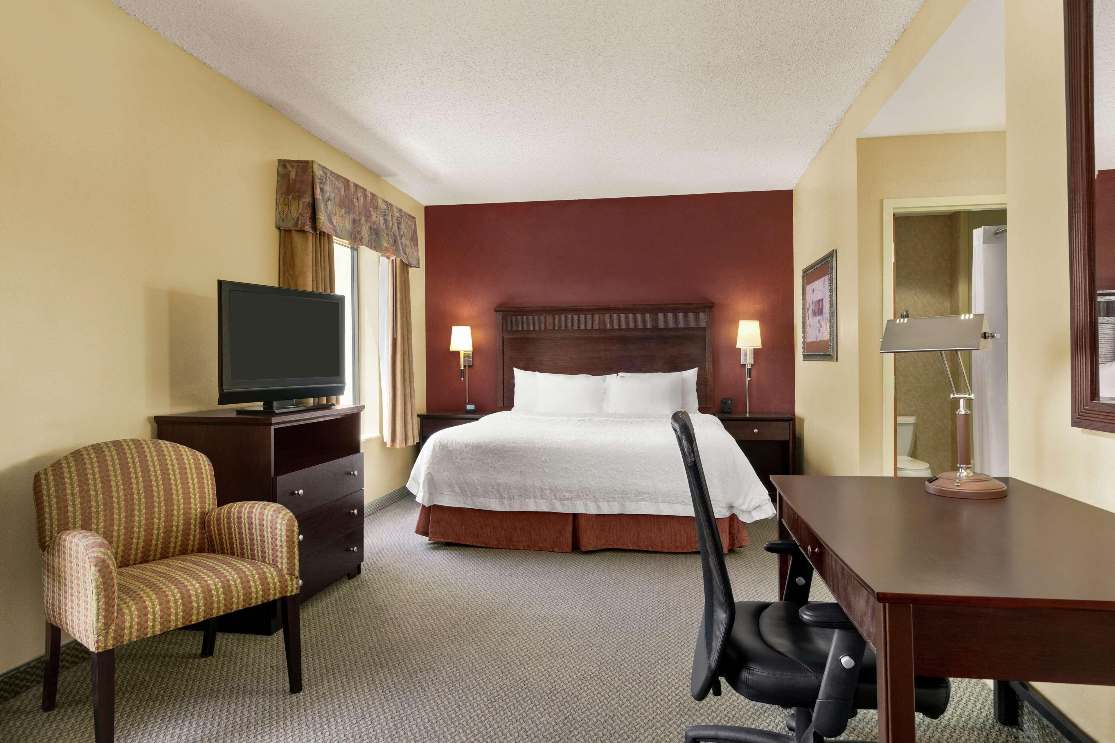 Hampton Inn & Suites Lawton Bagian luar foto