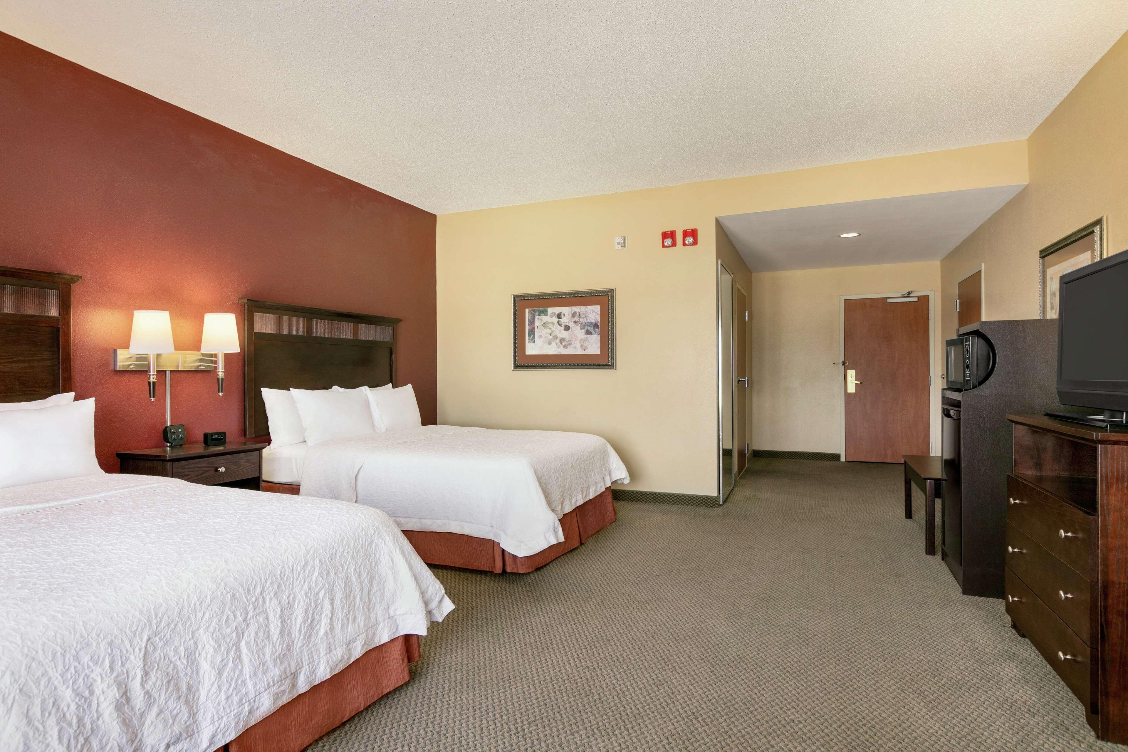 Hampton Inn & Suites Lawton Bagian luar foto