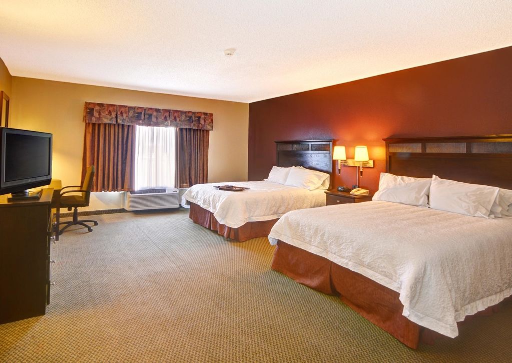 Hampton Inn & Suites Lawton Ruang foto