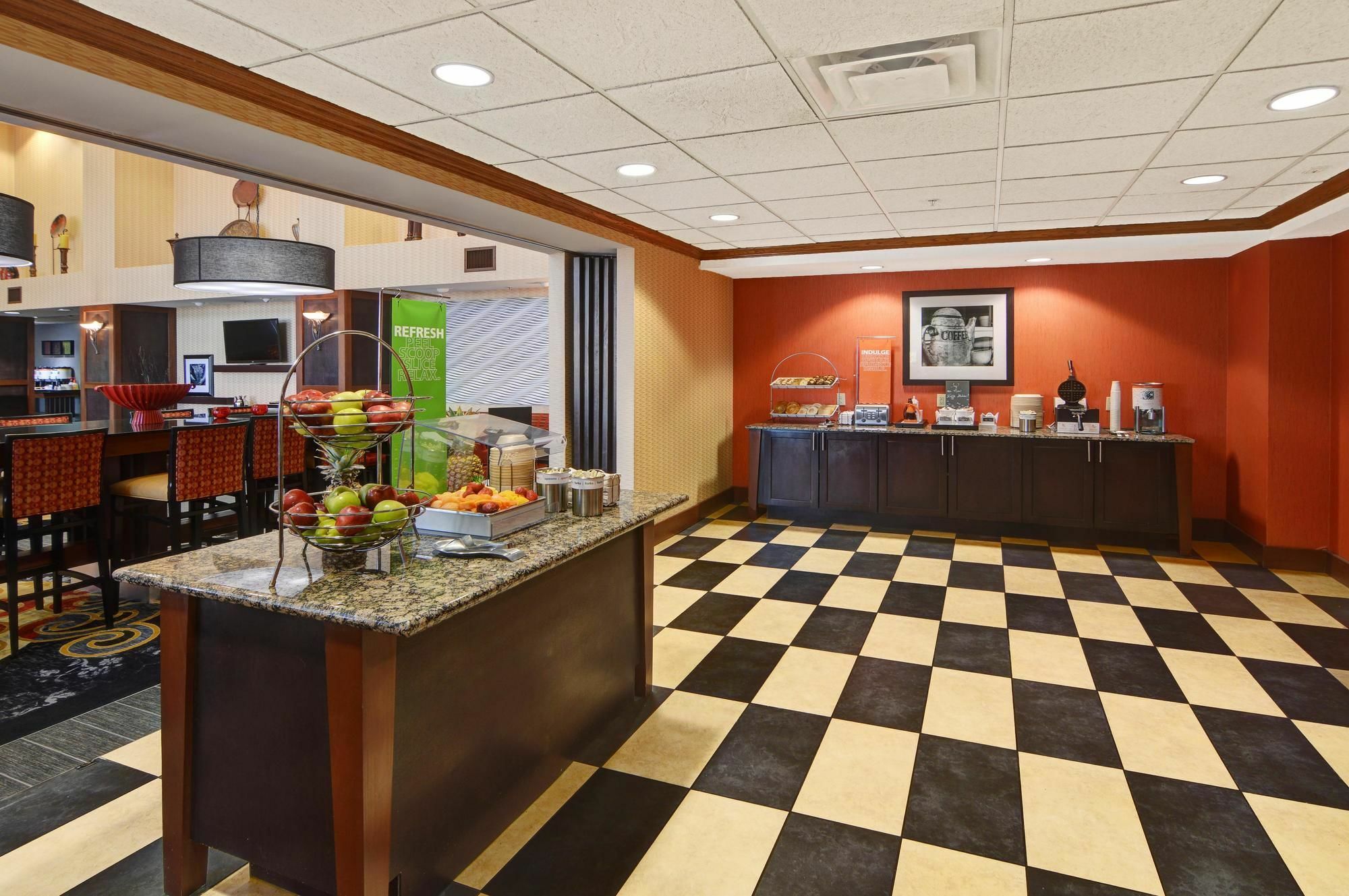 Hampton Inn & Suites Lawton Bagian luar foto
