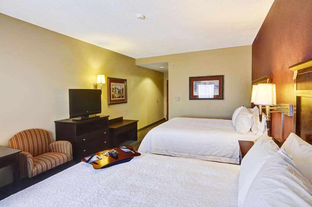 Hampton Inn & Suites Lawton Ruang foto